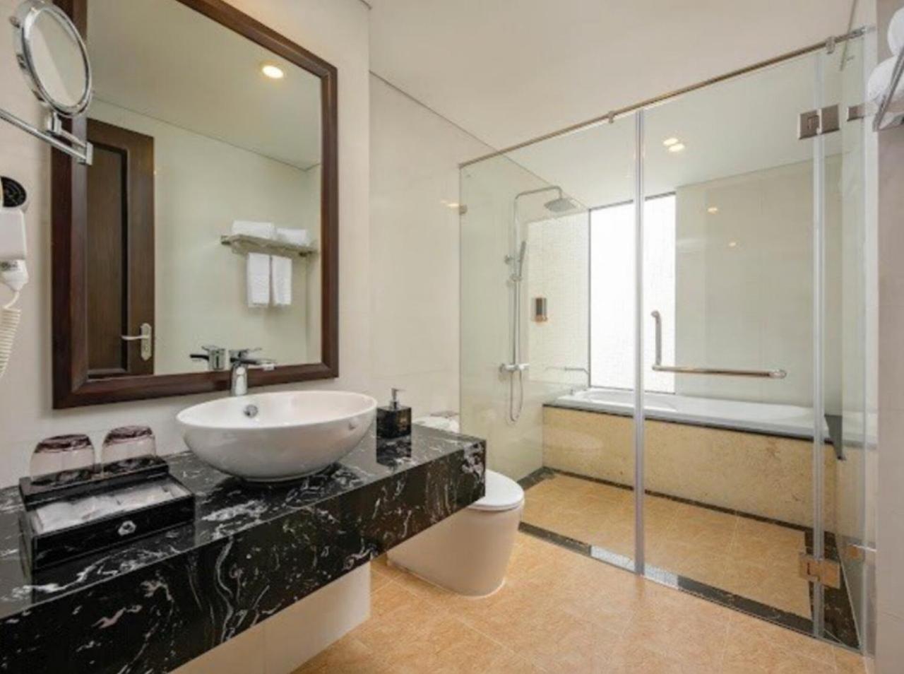 Santa Luxury Hotel Ντα Νανγκ Εξωτερικό φωτογραφία